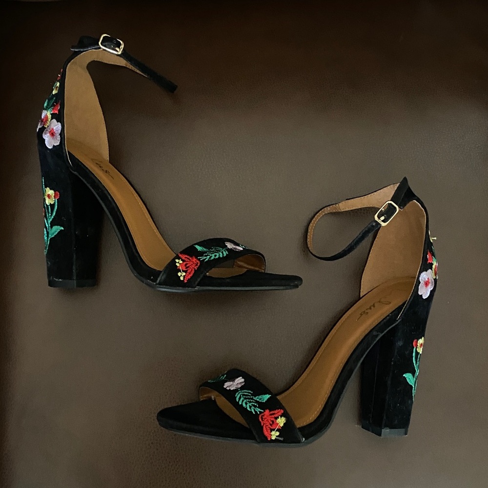 Lulus Embroidered Block Heels